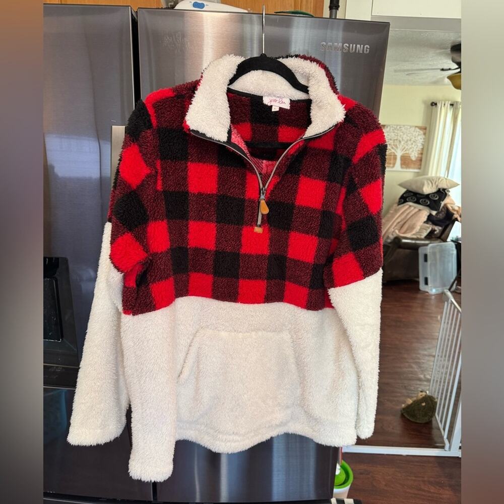 (L) Jess Lea Pullover